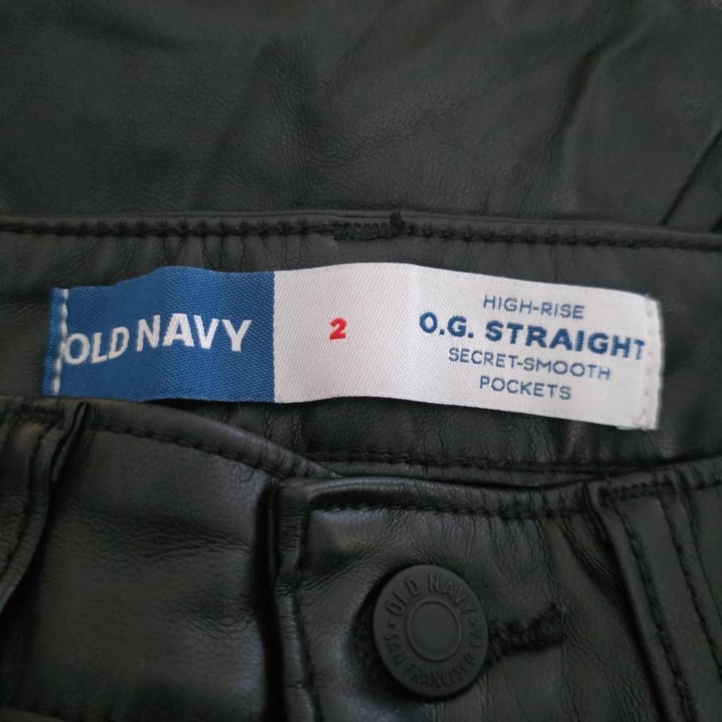 Old Navy Old Navy Women's Size 2 Black High Rise O.G. Straight Faux L Size 26" / US 2 / IT 38 - 2 Thumbnail