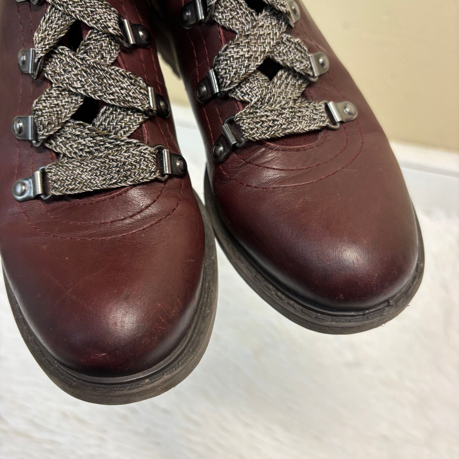 Sam Edelman Sam Edelman Darrah Dark Red Wine Suede Leather Hiking Size 7 Size US 7 / IT 37 - 9 Thumbnail