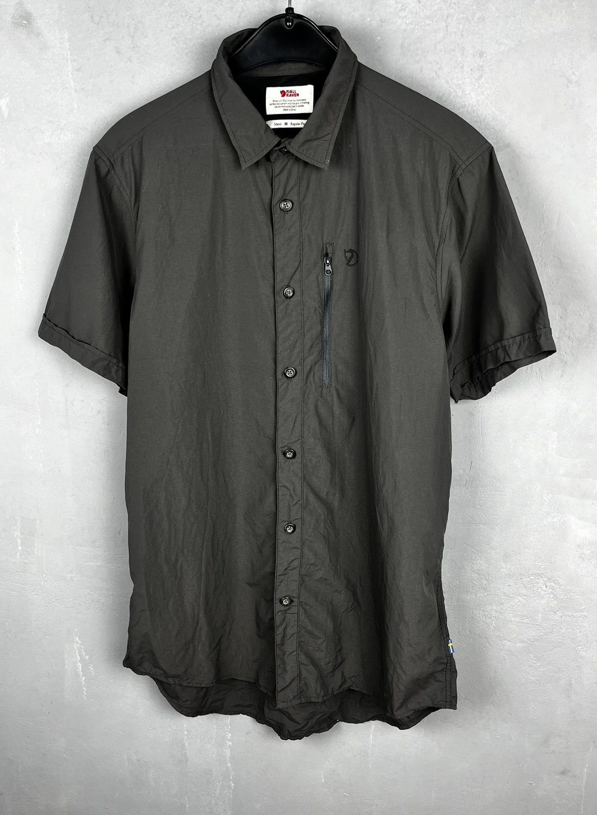 Fjallraven fjallraven outdoor shirt size M Size US M / EU 48-50 / 2 - 1 Thumbnail