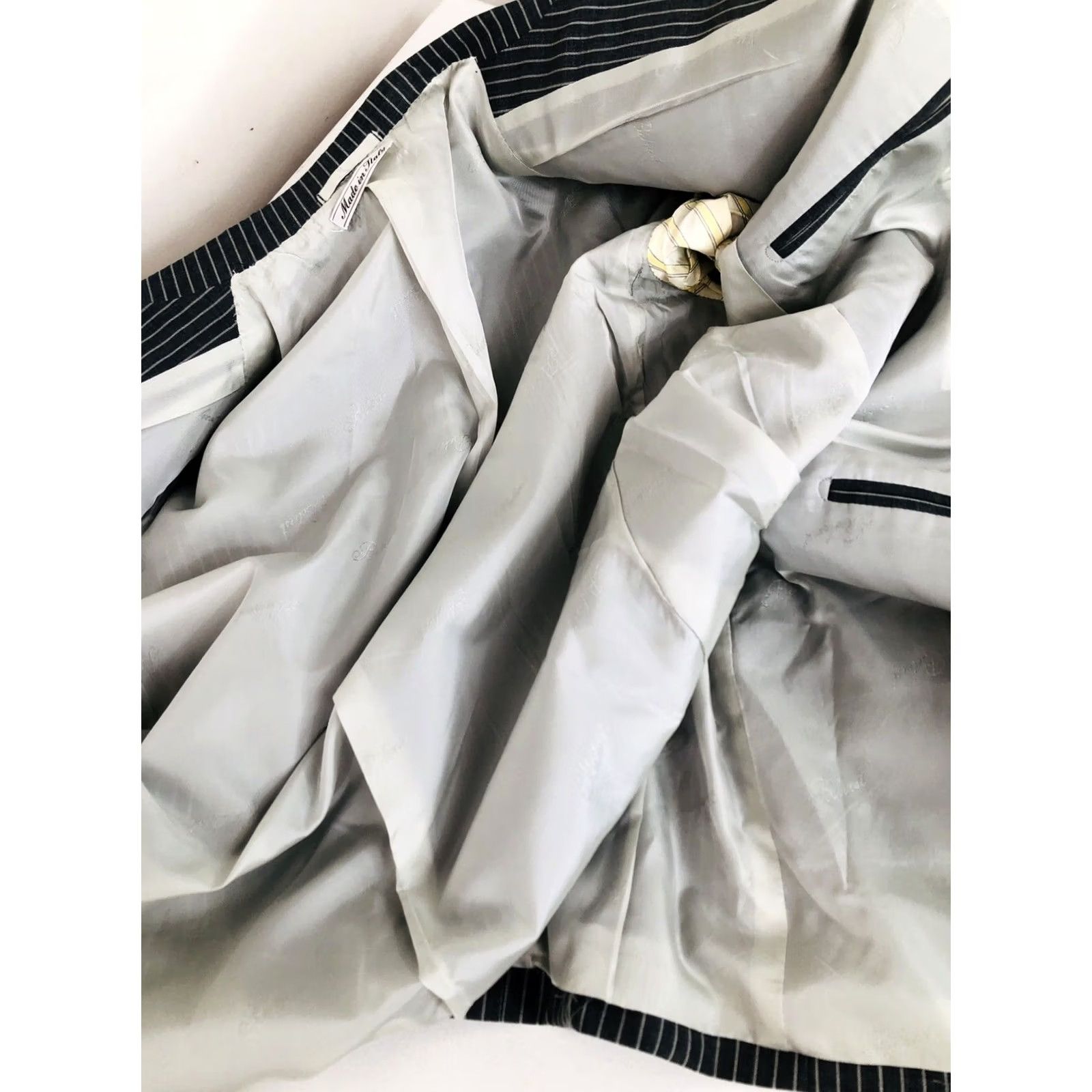 Vintage BELVEST / MADE IN ITALY - Blazer SportCoat Jacket Mens EU 54L Gray Pinstripe 130 Blazer SportCoat 54L Mens Italy Belvest Size US L / EU 52-54 / 3 - 5 Thumbnail