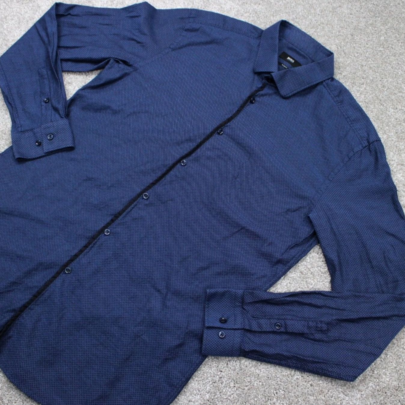 Hugo Boss HUGO BOSS Shirt Mens 17, 43 Blue Check Cotton L/S Button Dress Shirt Size US XL / EU 56 / 4 - 4 Thumbnail