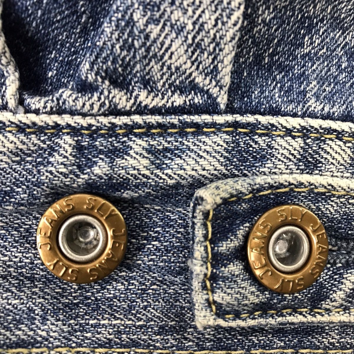 Japanese Brand SLY Women Distressed Denim Jacket SLY Jeans Size ONE SIZE - 6 Thumbnail
