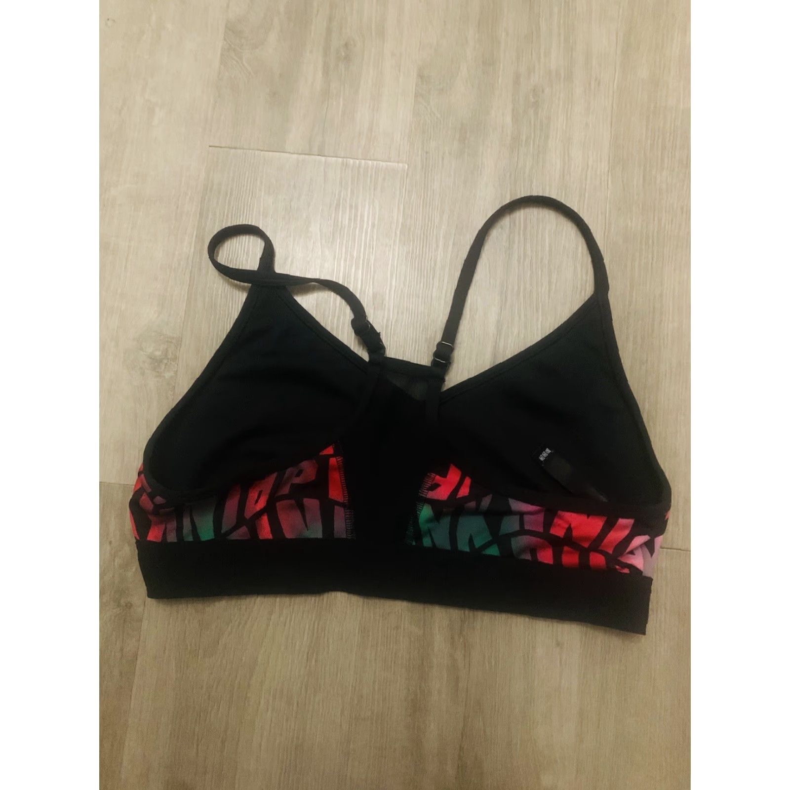 Victoria's Secret Victoria's Secret Sports Bra Medium Ultimate Lightly Lined Pullover Pink Active Size M / US 6-8 / IT 42-44 - 2 Thumbnail