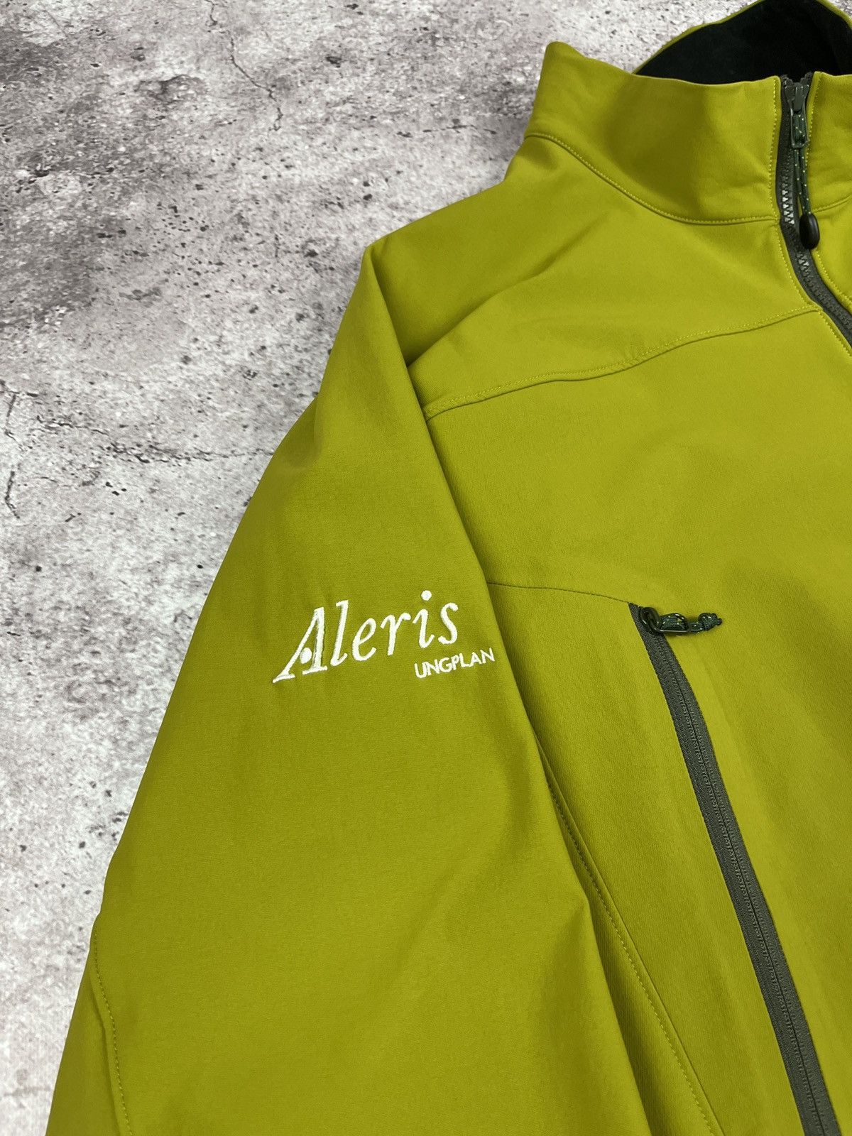 Arc'teryx × Vintage Vintage🔥Arc’teryx Gamma MX Softshell Jacket Size US XL / EU 56 / 4 - 5 Thumbnail
