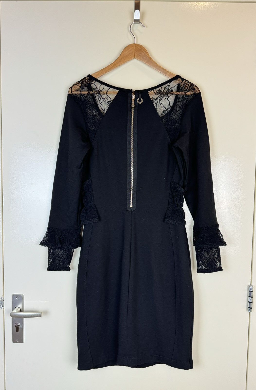 Hysteric Glamour Save the queen gothic avant garde black ruffles dress M Size M / US 6-8 / IT 42-44 - 7 Thumbnail