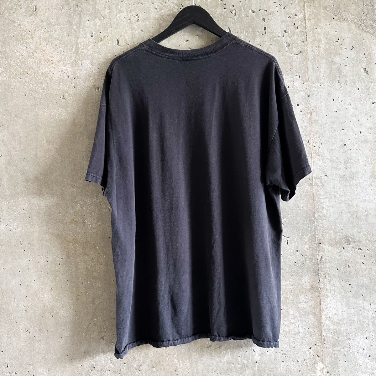 Fashion Victim × Vintage Vintage THRASHED Sunglasses After Dark Comic T-Shirt Size US XL / EU 56 / 4 - 7 Thumbnail