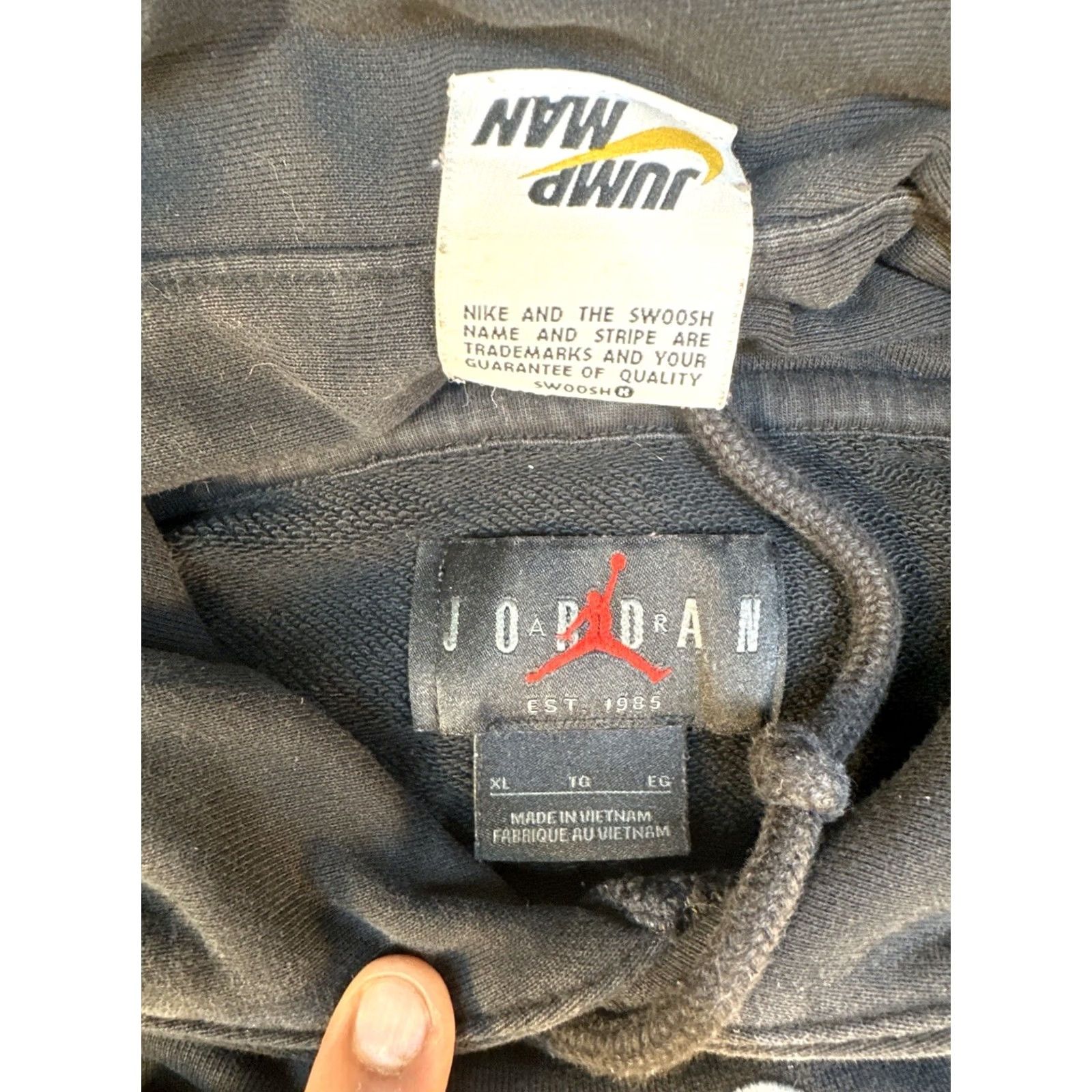 Nike VINTAGE Jordan Jumpman Hoodie Black XL Nike Pullover Mens 90s 00s Jumpman Logo Flaws Read Size US XL / EU 56 / 4 - 2 Thumbnail