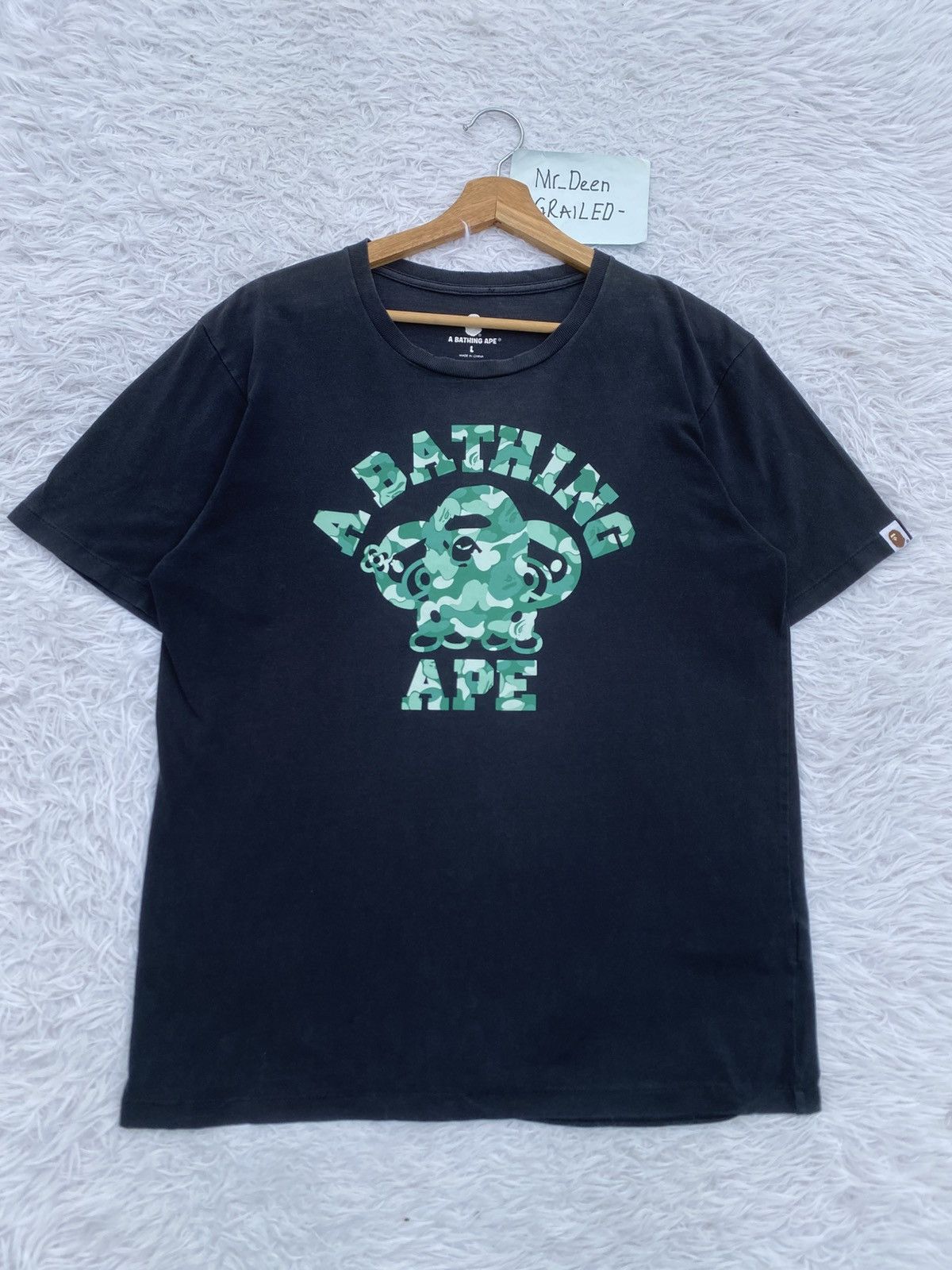 Bape Rare Vintage A Bathing Ape BAPE Camo College Logo Tshirt Size US L / EU 52-54 / 3 - 2 Thumbnail