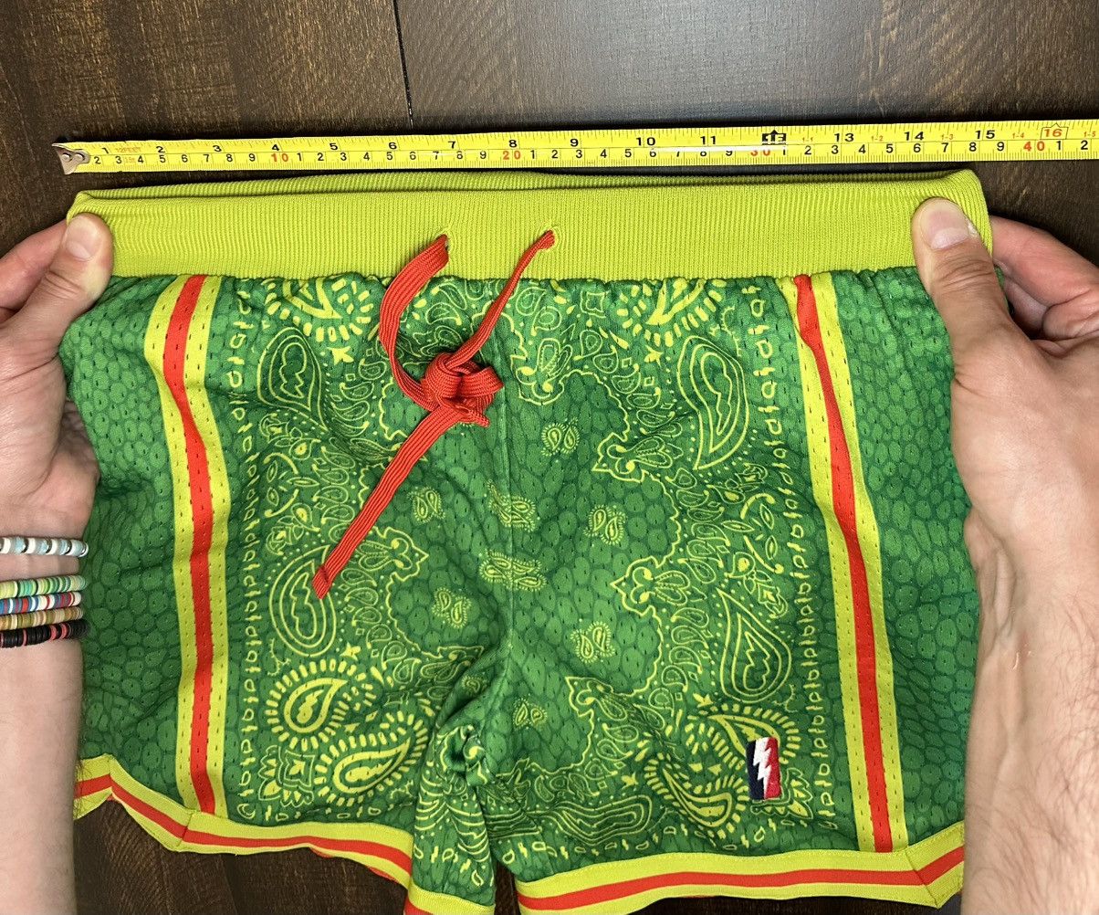 Collect and Select Collect and Select Christmas Kobe Grinch Mamba Shorts-XXS Size US 28 / EU 44 - 5 Thumbnail