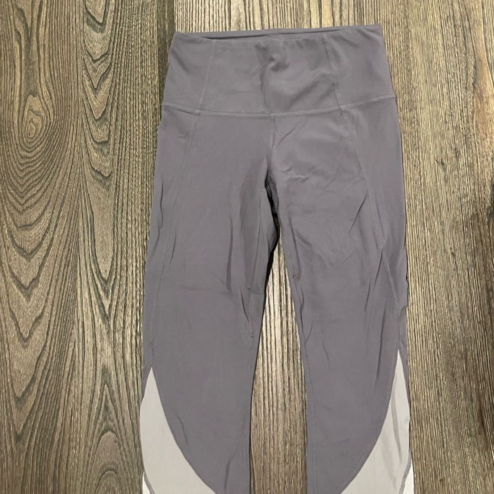 Athleta Athleta Salutation Leggings Mesh Colorblock High Rise Yoga Size 24" / US 00 / IT 34 - 3 Thumbnail