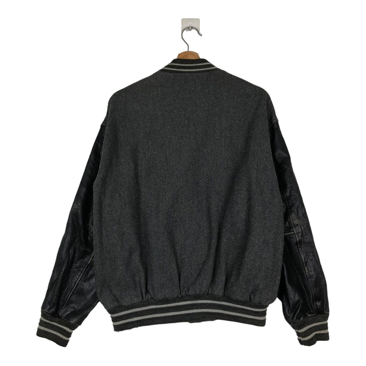 Japanese Brand 🔥VINTAGE LEATHER VARSITY BOMBER JACKET ISSEY MIYAKE Size US M / EU 48-50 / 2 - 8 Thumbnail