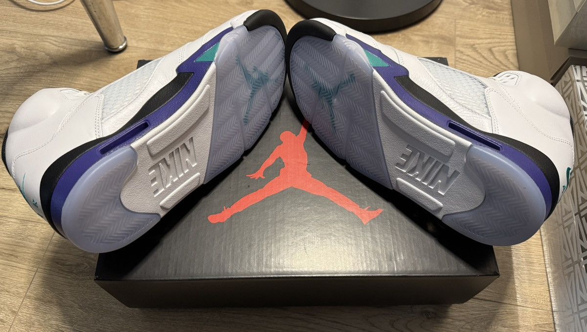 Jordan Brand Air Jordan 5 Retro OG Grape Size US 10.5 / EU 43-44 - 4 Thumbnail