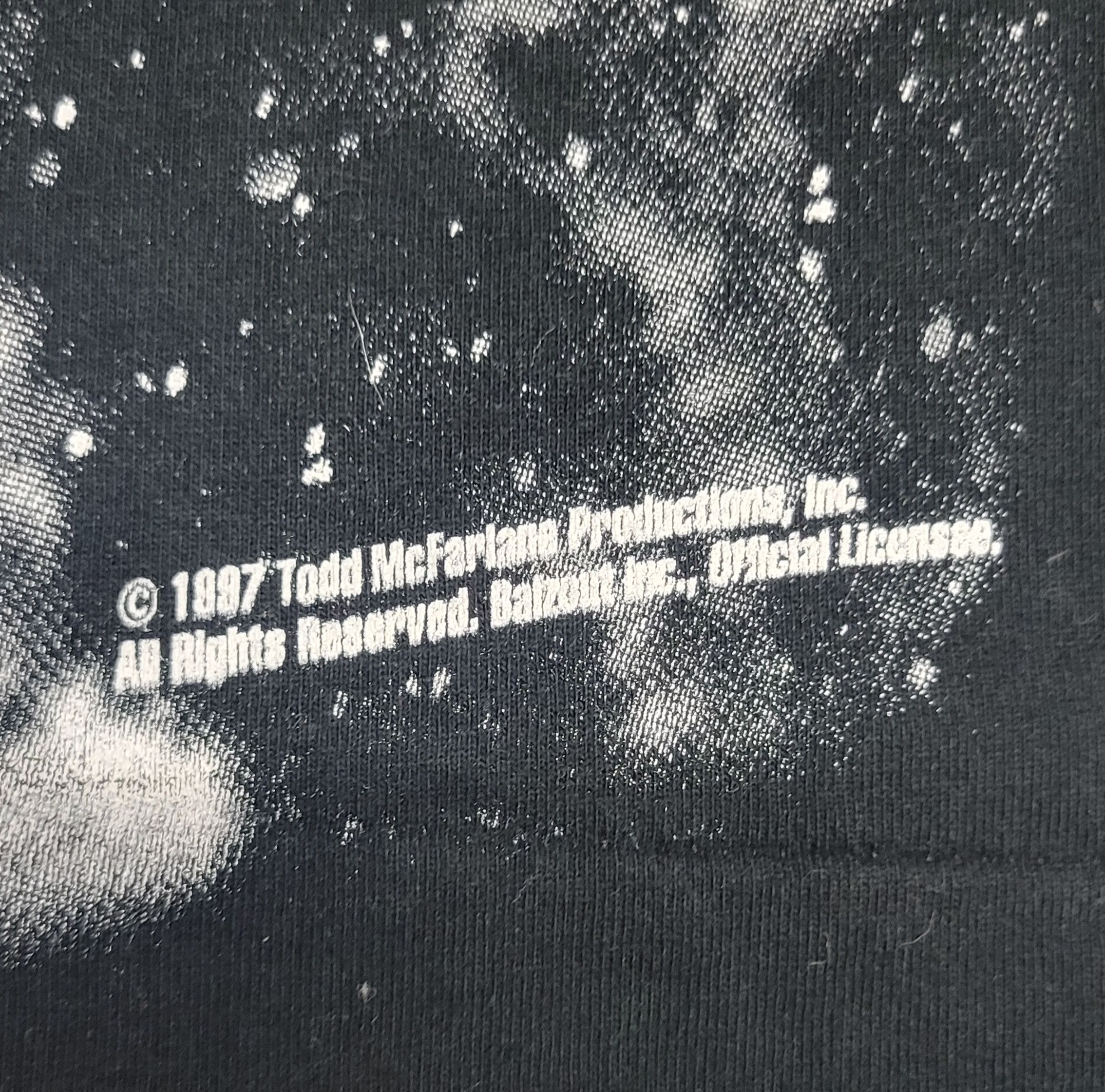 Vintage Vtg Spawn Movie Merch T-Shirt 1997 Over Print Full Print Size US L / EU 52-54 / 3 - 3 Thumbnail