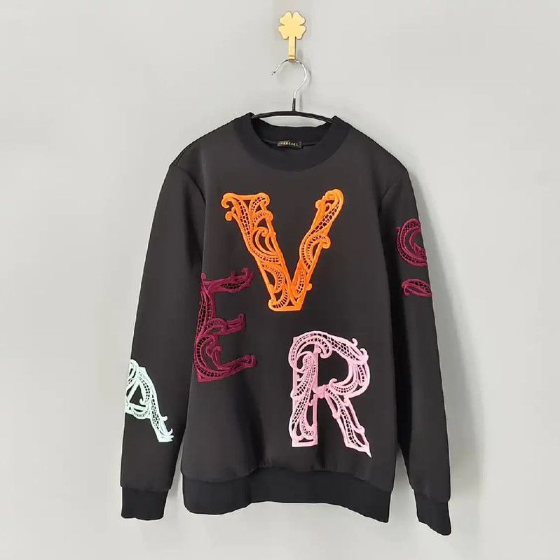 Versace Versace Black Cotton Ladies Sweatshirt 0089 Size S / US 4 / IT 40 - 1 Thumbnail