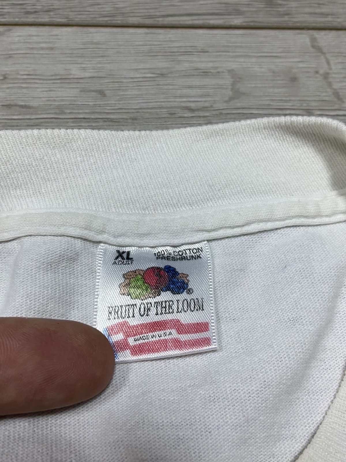 Marlboro Fruit of The loom 1990 Marlboro big print vintage t-shirt Size US XL / EU 56 / 4 - 6 Thumbnail