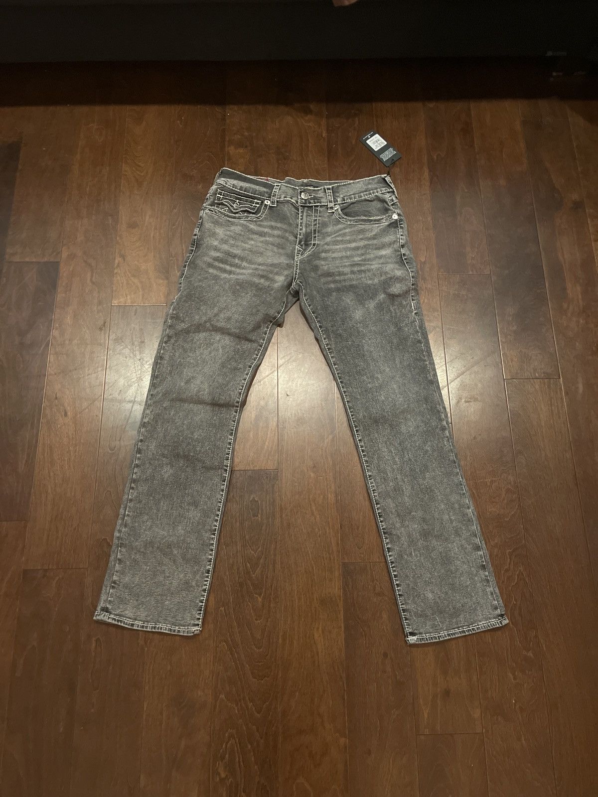 True Religion true religions Size US 33 - 4 Thumbnail