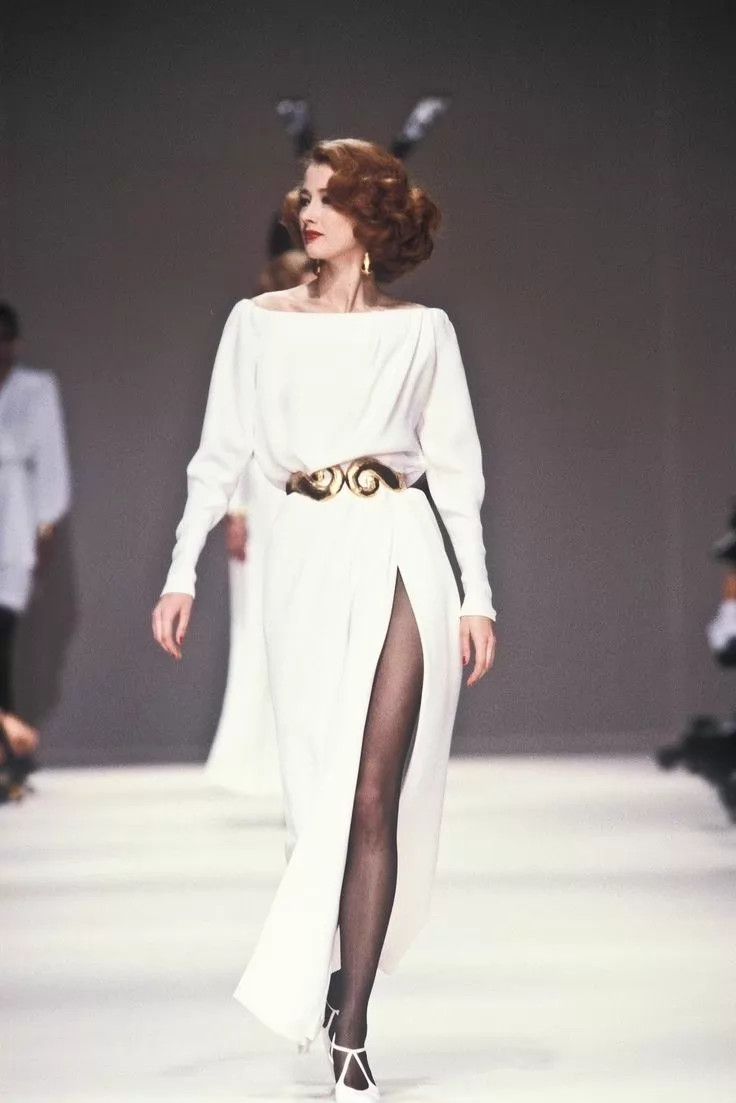 Yves Saint Laurent YSL 1989 Runway Gold Sculptural Hammered Metal Belt Size ONE SIZE - 2 Thumbnail
