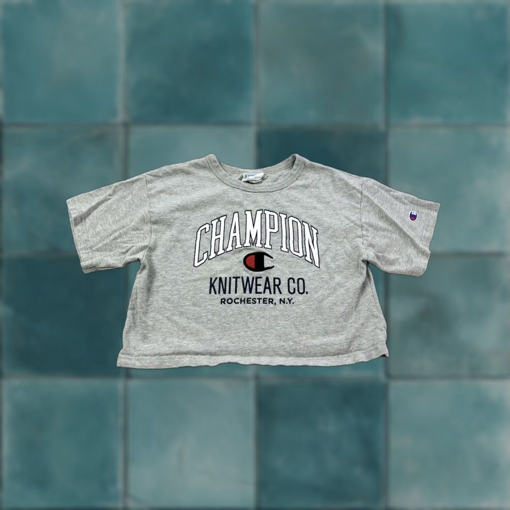 Champion Champion T-Shirt Women’s XS Gray Cropped Heavyweight Knit Wear Co Size XS / US 0-2 / IT 36-38 - 1 Thumbnail