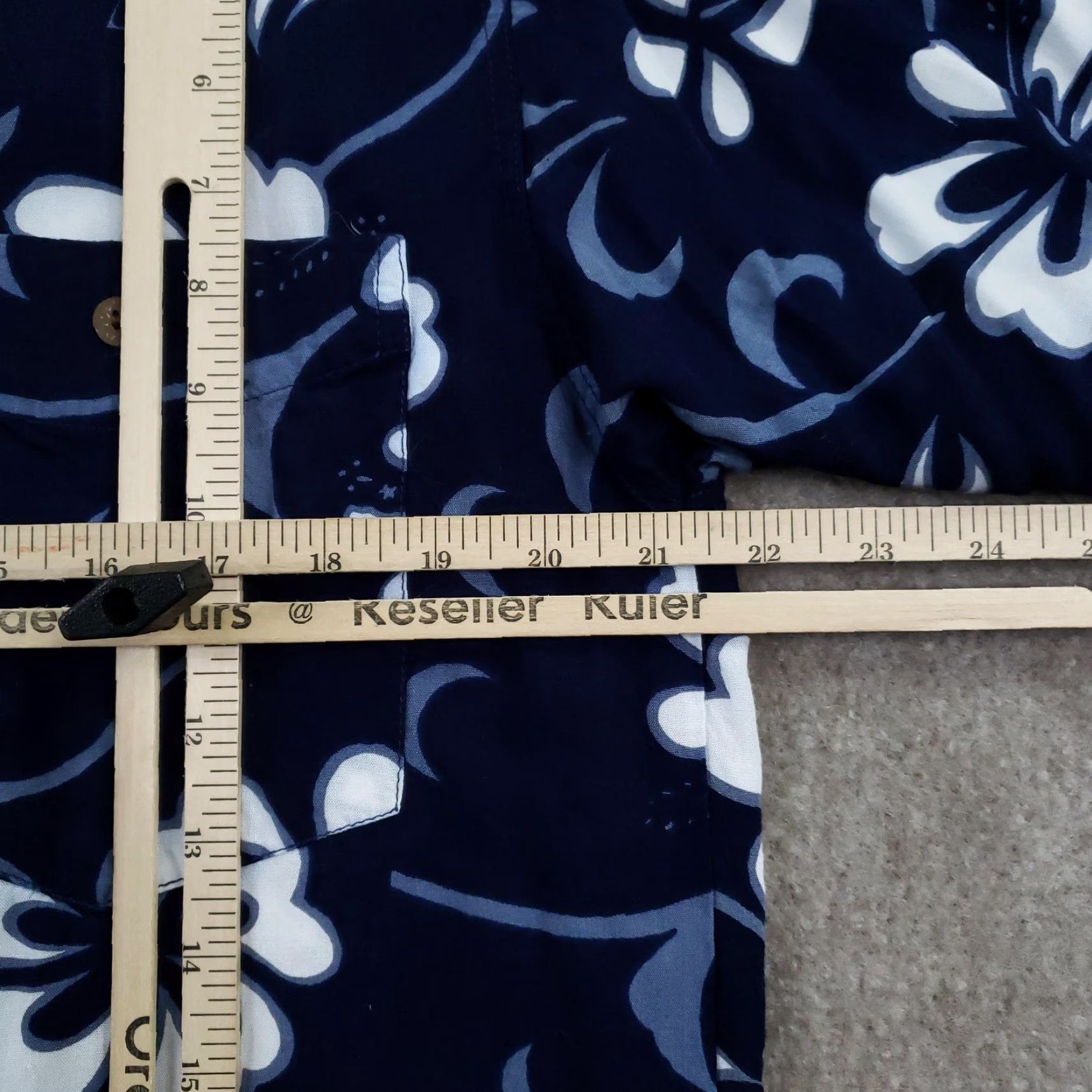 ALOHAS Island X Hawaii Shirt Mens Small Blue Floral Aloha Rayon Button Up Size US S / EU 44-46 / 1 - 3 Thumbnail