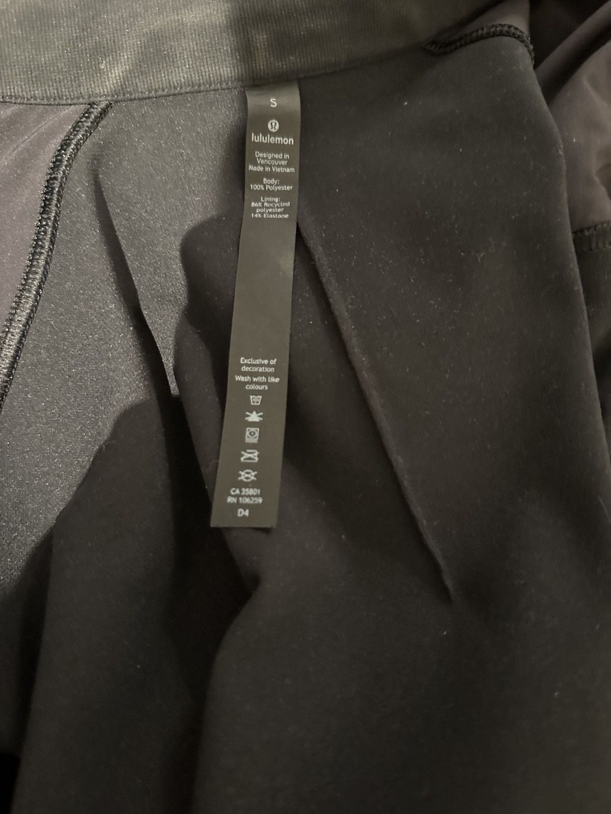 Lululemon Lululemon Sojourn Size US S / EU 44-46 / 1 - 3 Thumbnail