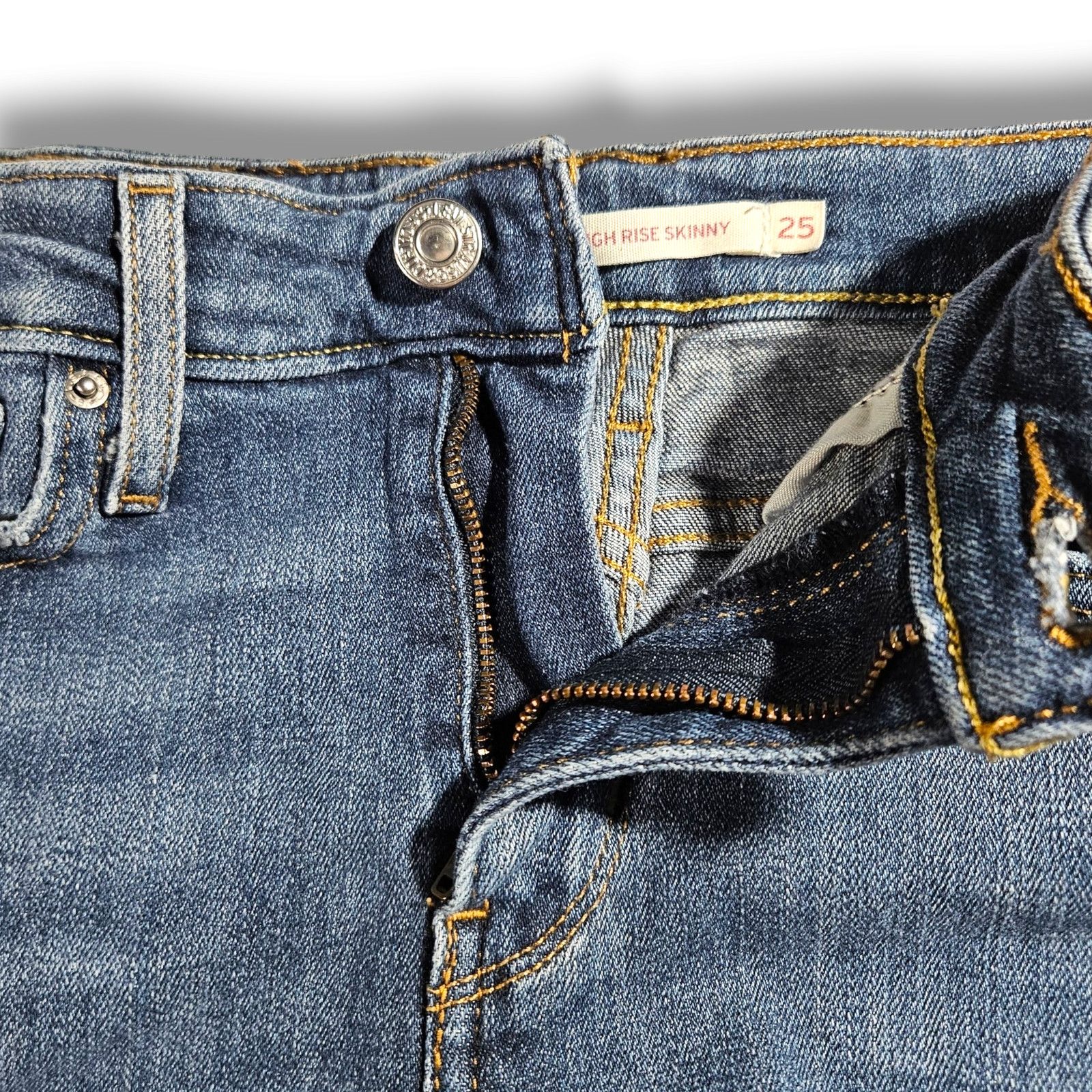 Levi's Levi's 721 Distressed Mid-Rise Skinny Jeans 25x23 Custom Size 25" / US 0 / IT 36 - 4 Thumbnail