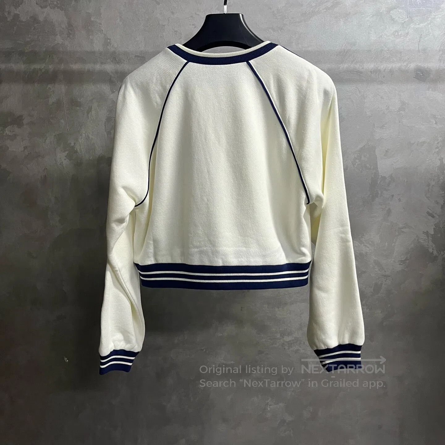 Gucci Guicci Logo embroidered round-neck short-sleeved sweater| Size US S / EU 44-46 / 1 - 5 Thumbnail