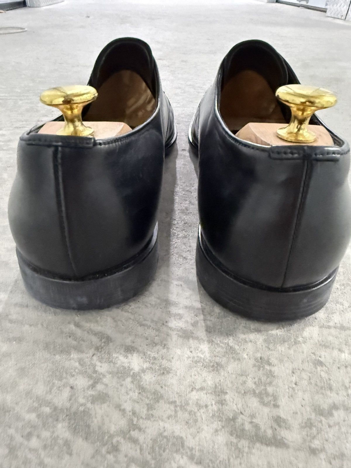 Prada Prada Black leather lace up dress shoes Size US 10 / EU 43 - 3 Thumbnail