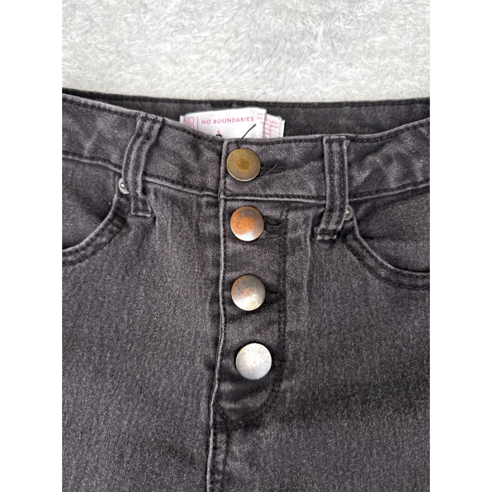 Vintage No Boundaries Jeans Women Junior 5 Black Denim Skinny Button Fly Mid Rise 23X24 Cotton Size 27" / US 4 / IT 40 - 5 Thumbnail