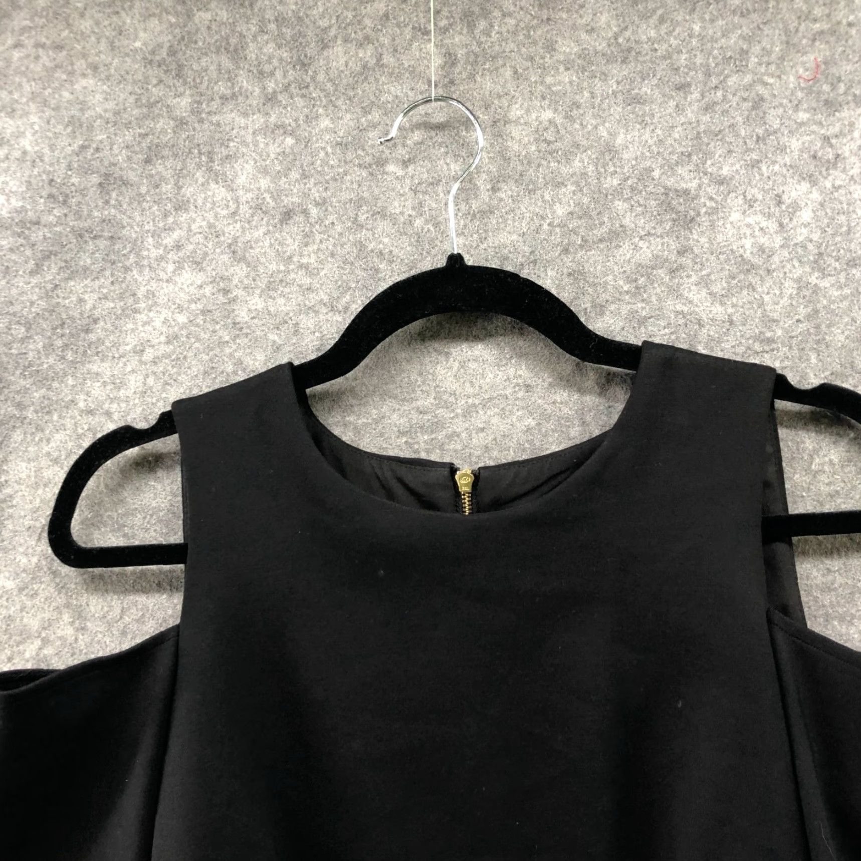 Vintage Eliza J Blouse Womens 8 Black 3/4 Sleeve Cold Shoulder Zip Back Formal Workwear Size M / US 6-8 / IT 42-44 - 3 Thumbnail