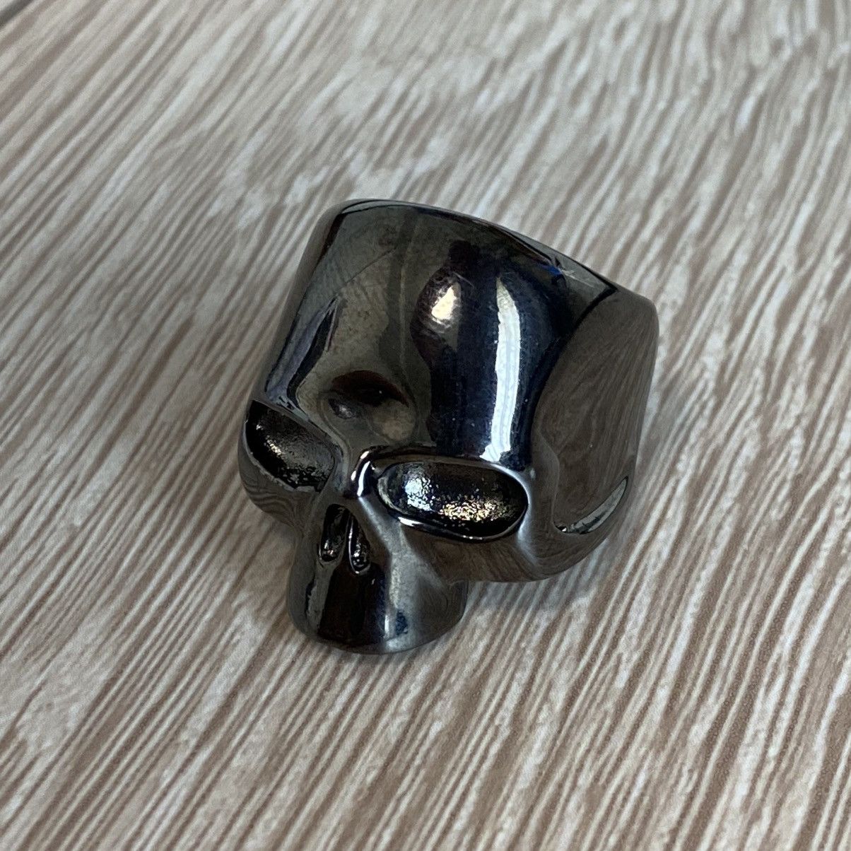 Number (N)ine Number (N)ine Skull Ring – Black Coated Size ONE SIZE - 1 Thumbnail