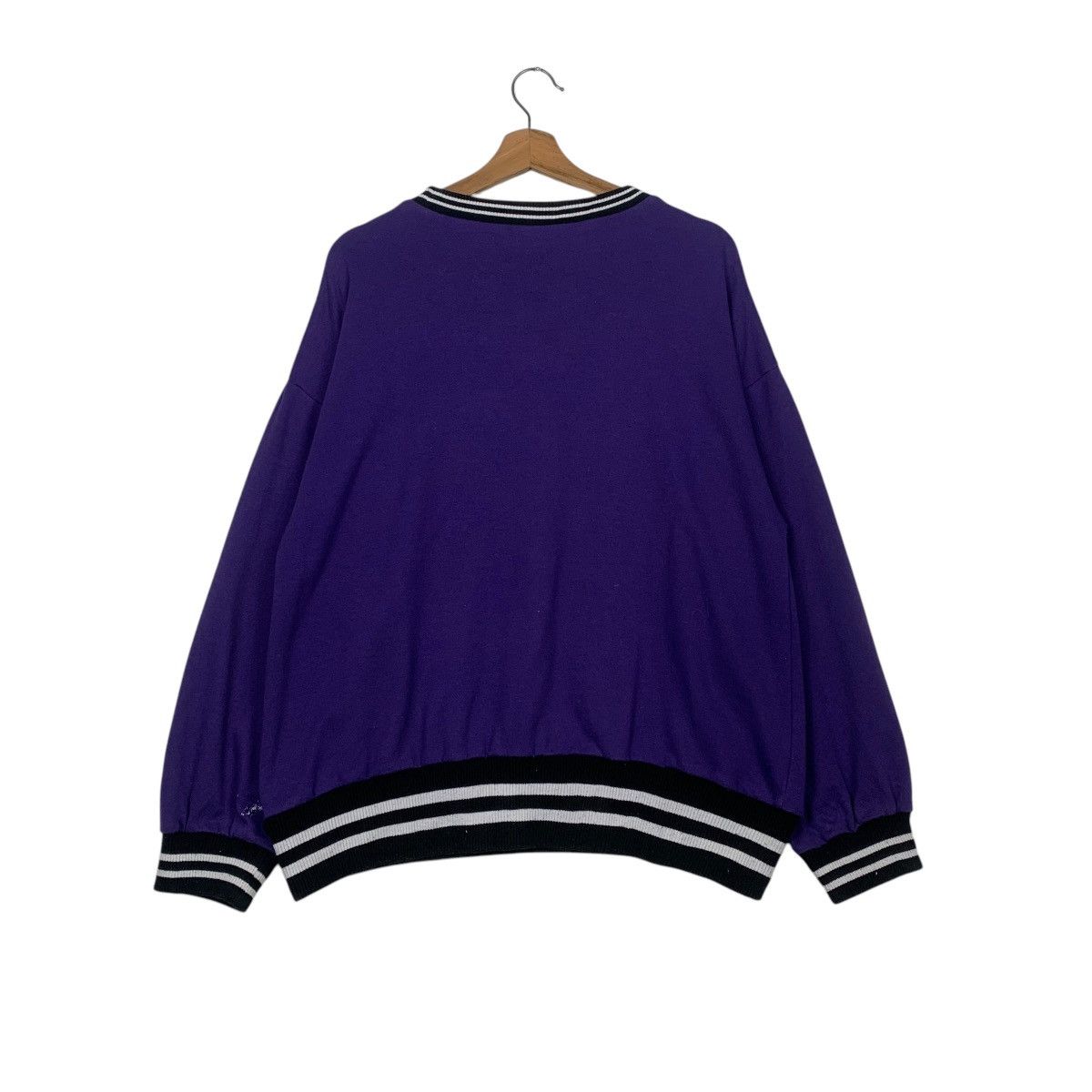 Disney Disney Pawsome Crewneck Sweater Size M / US 6-8 / IT 42-44 - 7 Thumbnail