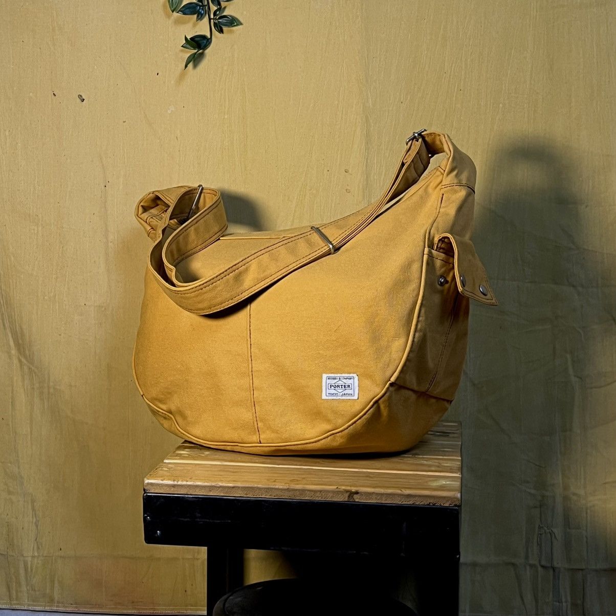 Head Porter × Japanese Brand × Vintage Head Porter Yoshida Sling Bag Size ONE SIZE - 1 Thumbnail