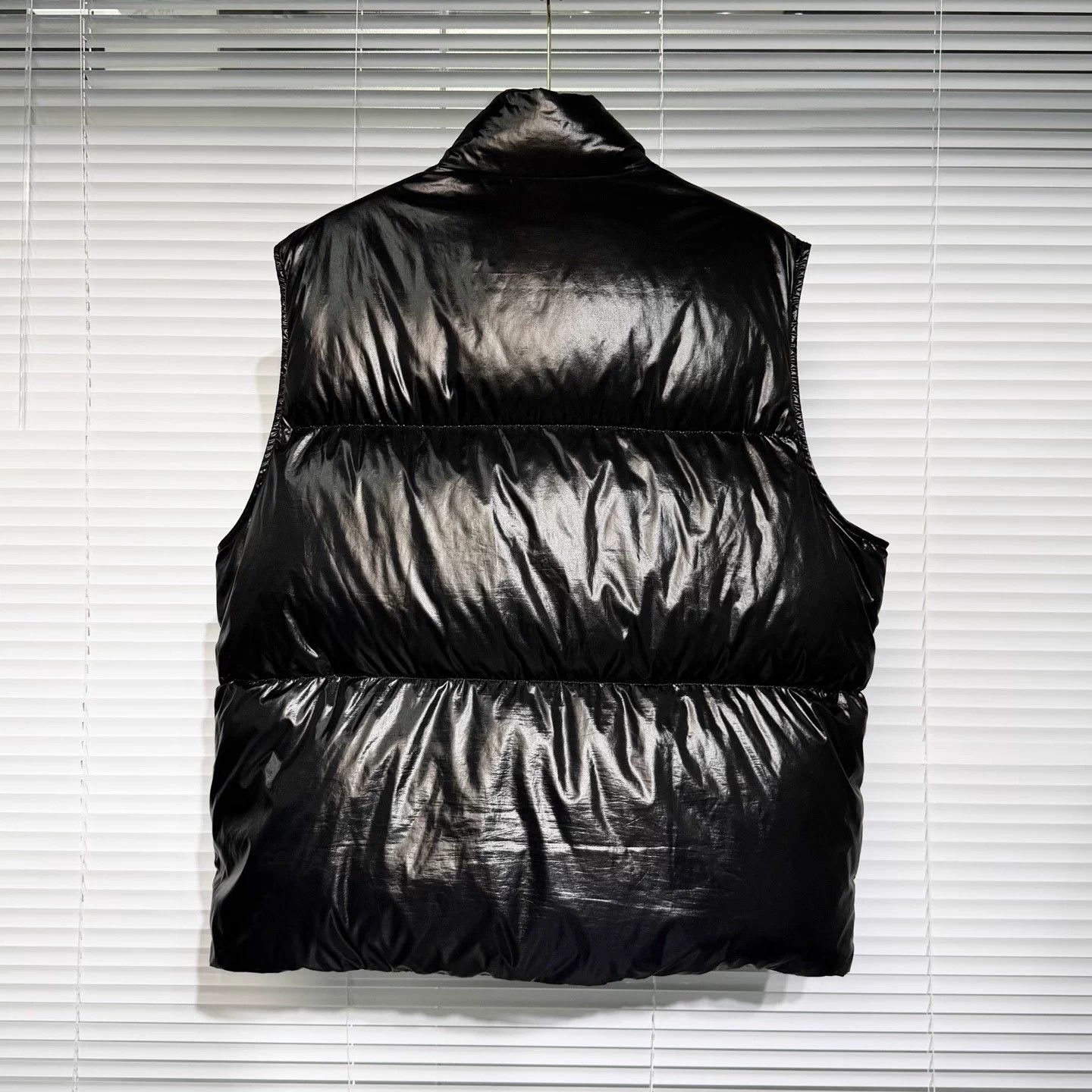 Moncler Moncler 7 Banker Vest Black Down Gilet Embroidered Logo Size US XL / EU 56 / 4 - 2 Thumbnail