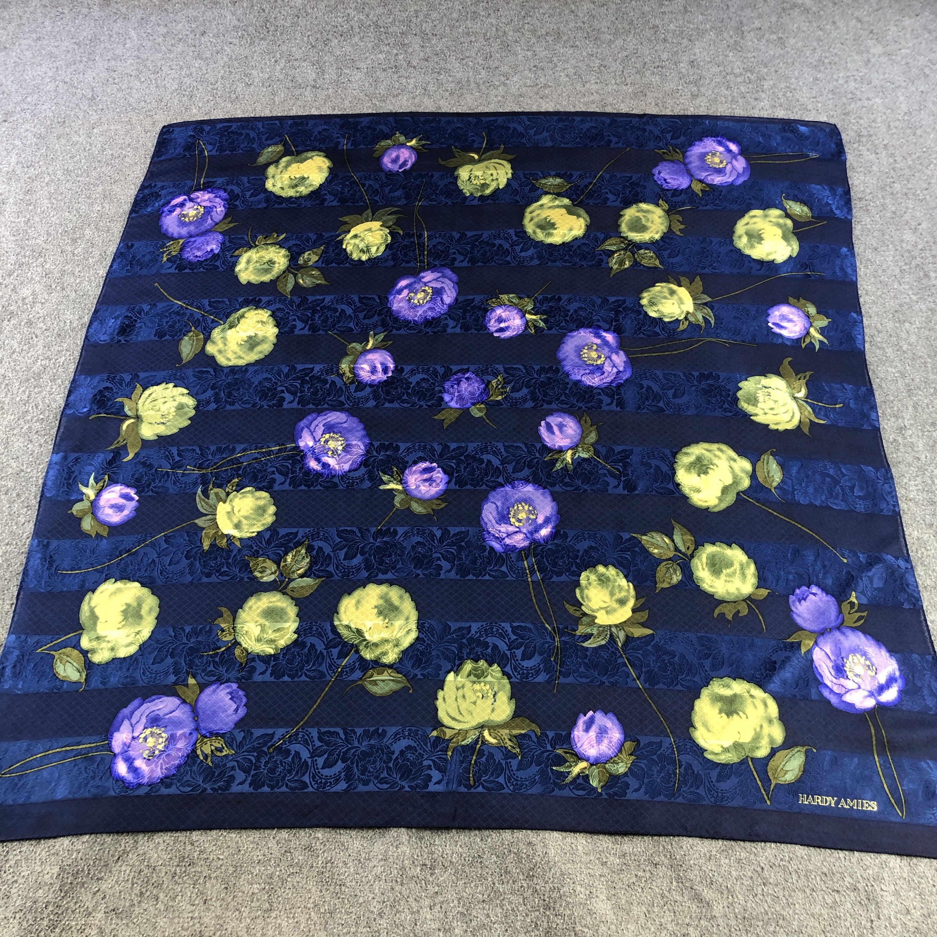 Hardy Amies Hardy Amies Floral Silk Scarf M1323 Size ONE SIZE - 2 Thumbnail