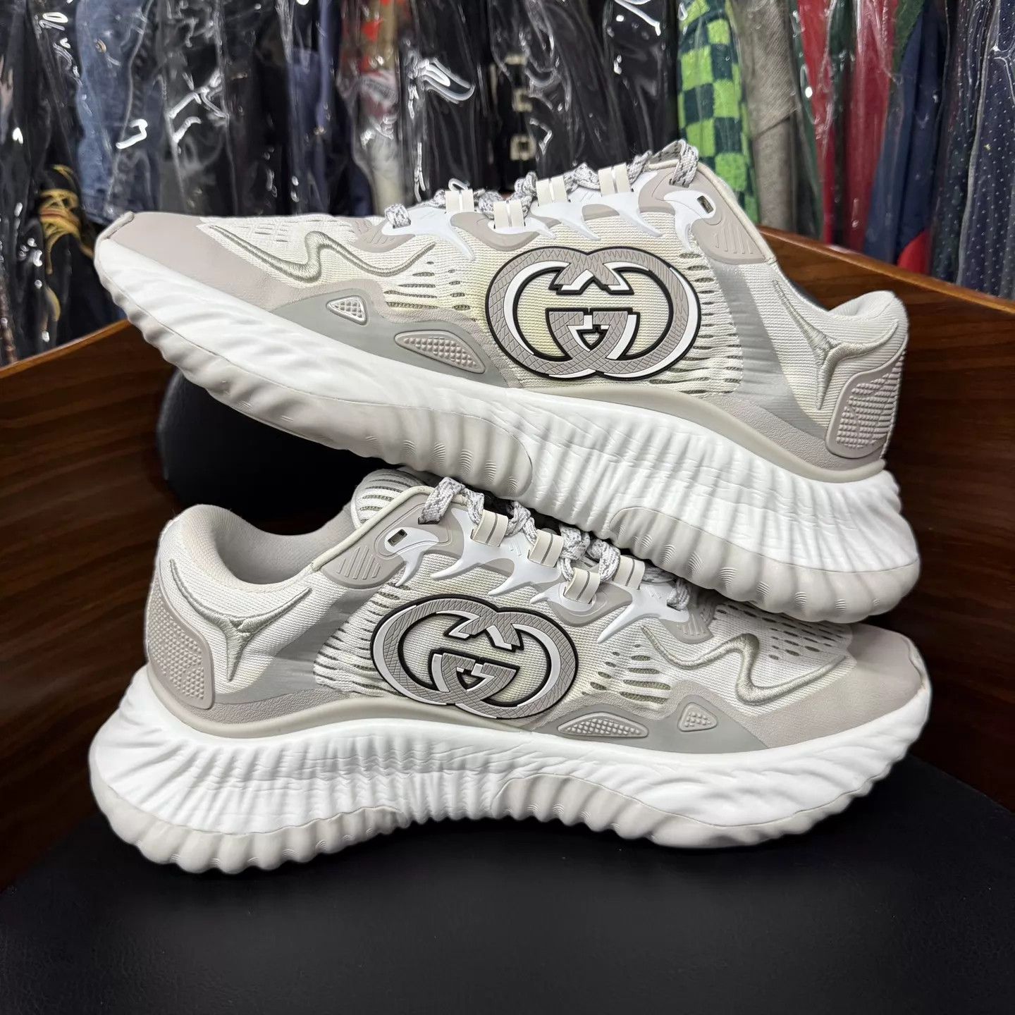 Gucci Gucci Ripple White Platform Sneaker 9 US Like New Size US 9 / EU 42 - 7 Thumbnail