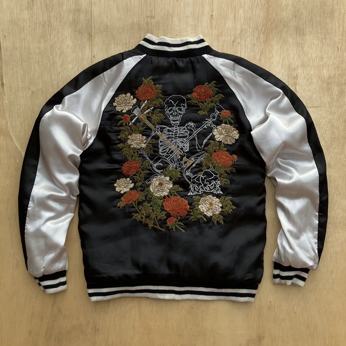 Japanese Brand × Other SUKAJAN BONES SKULL JACKET Size M / US 6-8 / IT 42-44 - 1 Thumbnail
