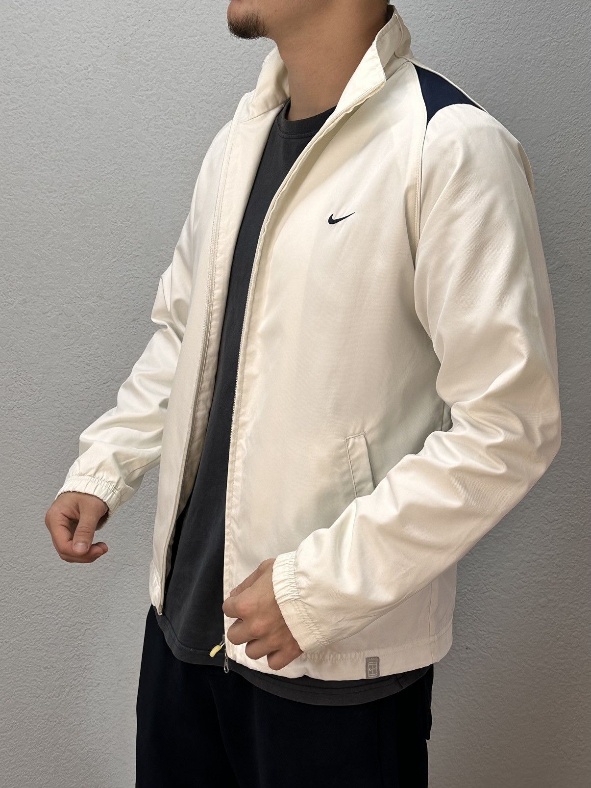 Nike Rare Nike white track jacket minimal Y2K Nylon streetwear Size US S / EU 44-46 / 1 - 16 Thumbnail