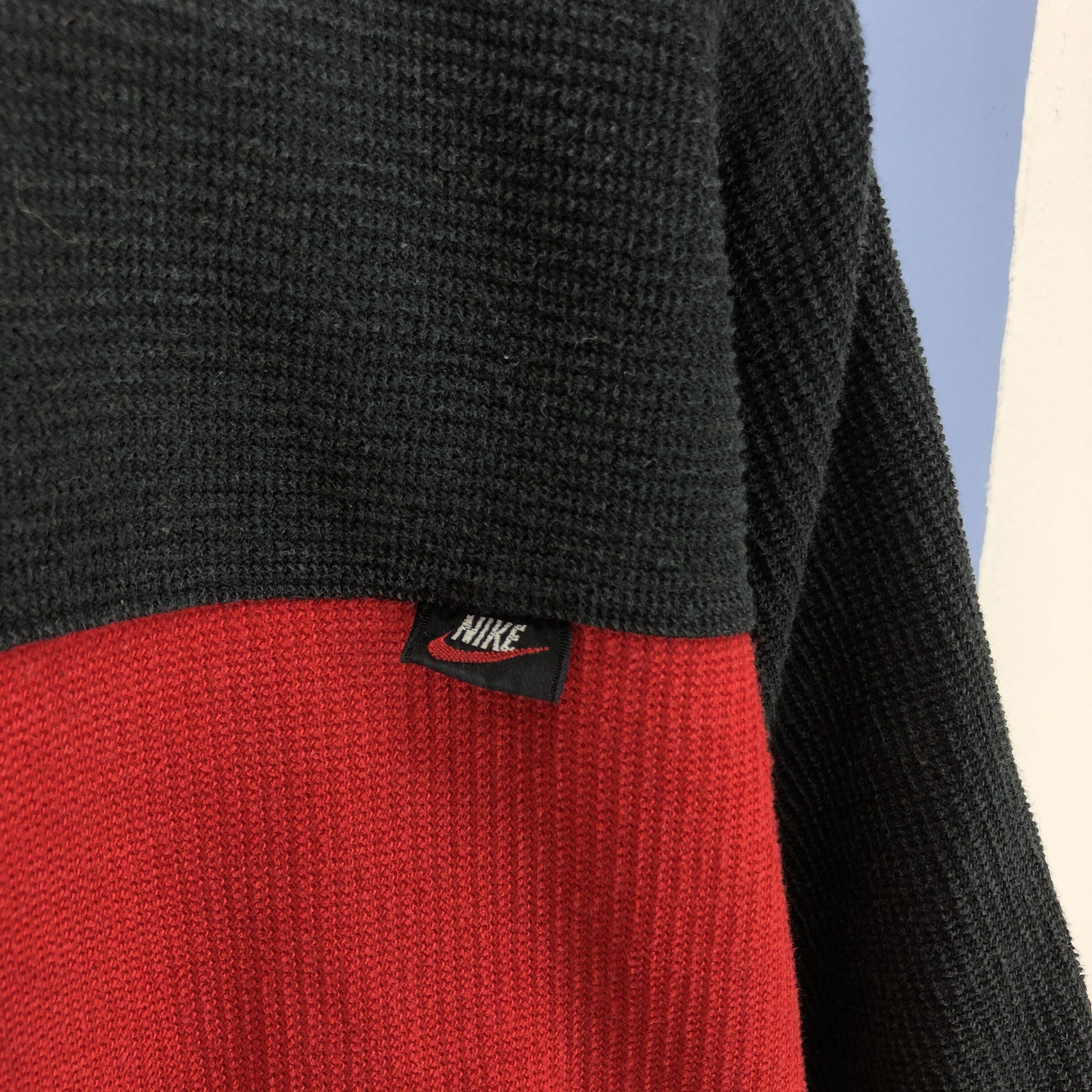 Nike Vintage NIKE LADIES Crew Neck Sweatshirt #0972/AI Size M / US 6-8 / IT 42-44 - 3 Thumbnail