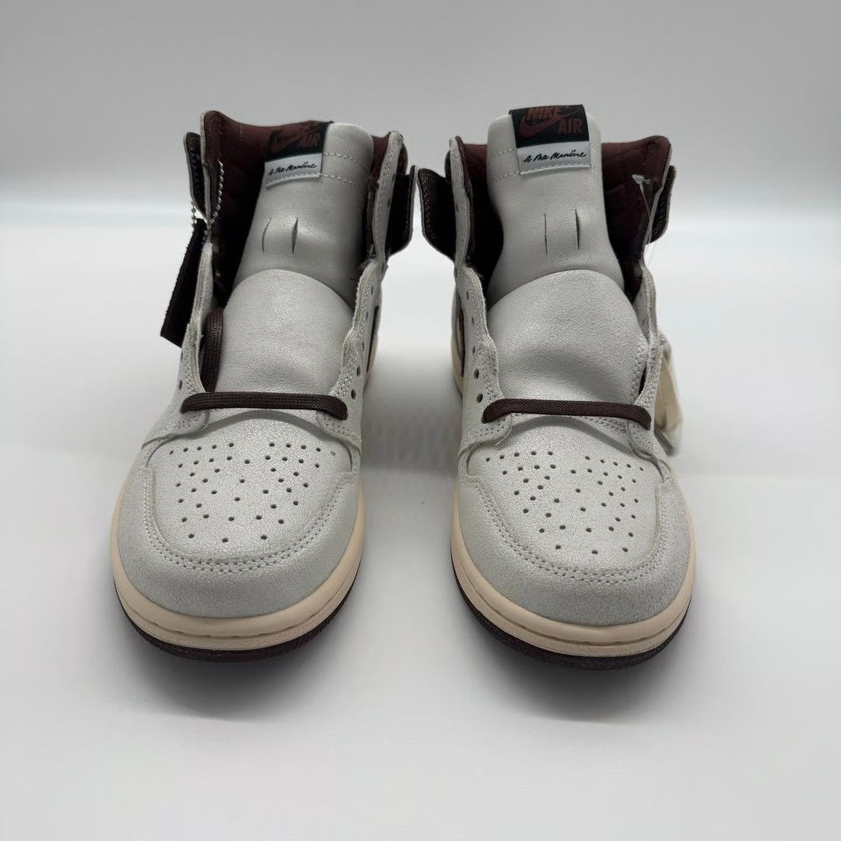 Jordan Brand Jordan 1 Retro High OG A Ma Maniére Size US 10.5 / EU 43-44 - 3 Thumbnail