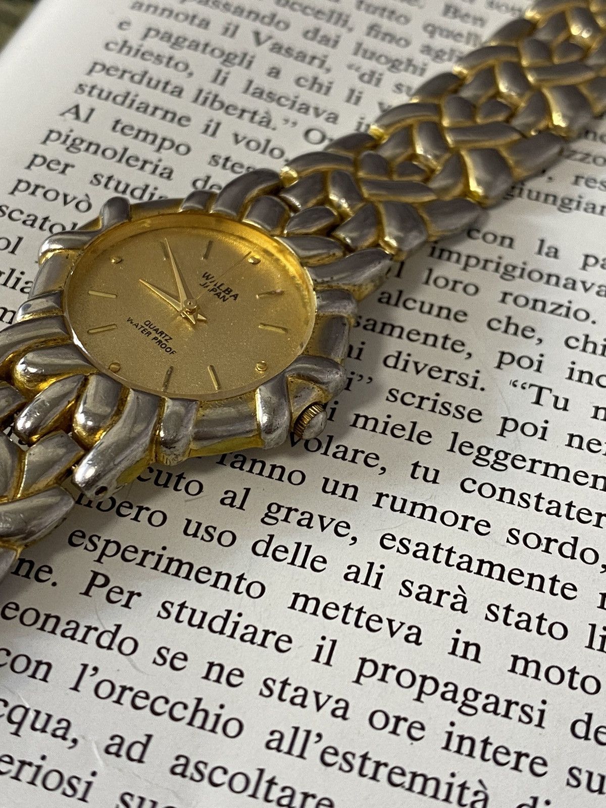 Japanese Brand Rare Retro Vintage Walba Quartz Watch - Gold! Size ONE SIZE - 4 Thumbnail