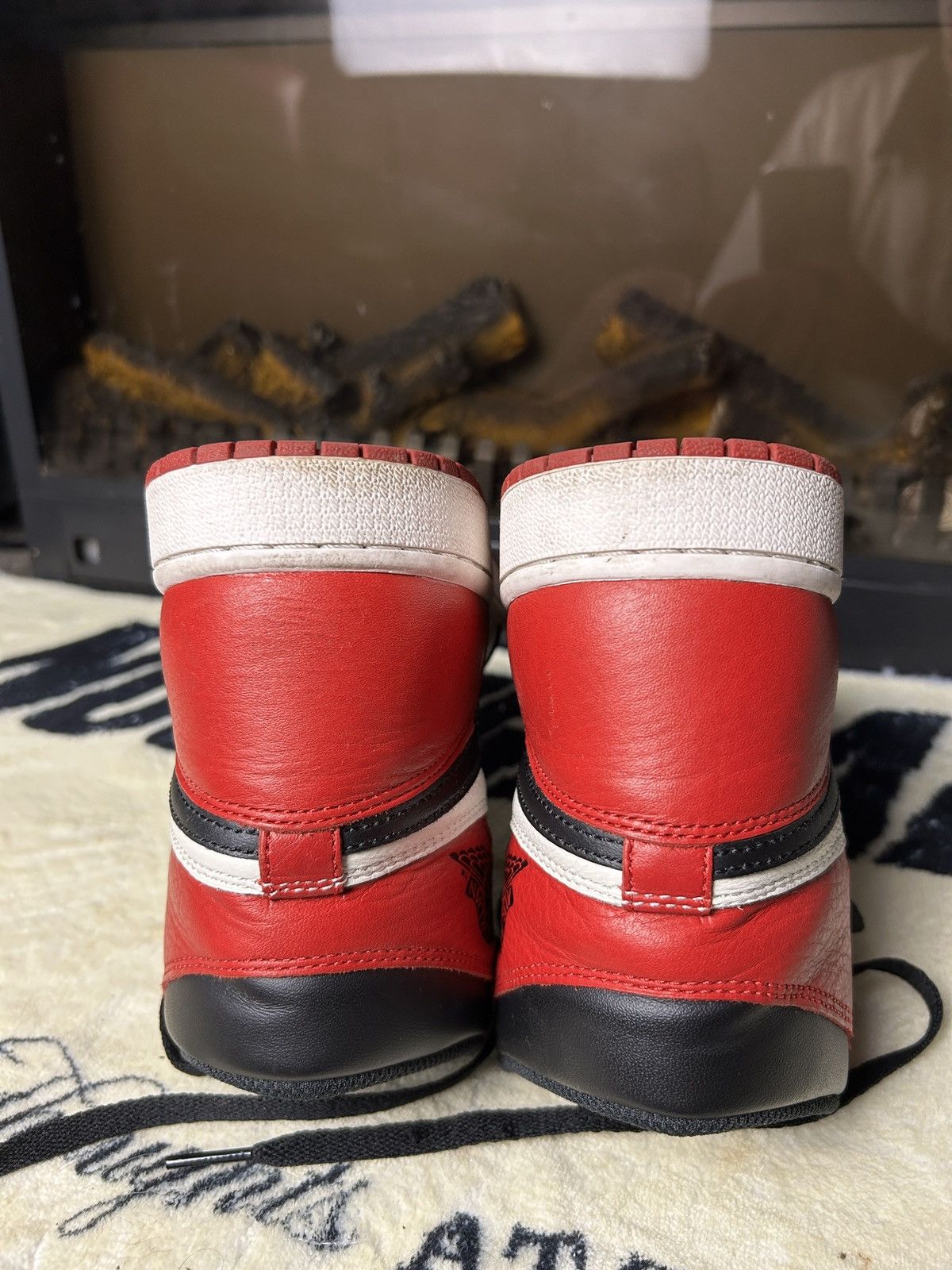 Jordan Brand Jordan 1 bred toe Size US 9 / EU 42 - 7 Thumbnail
