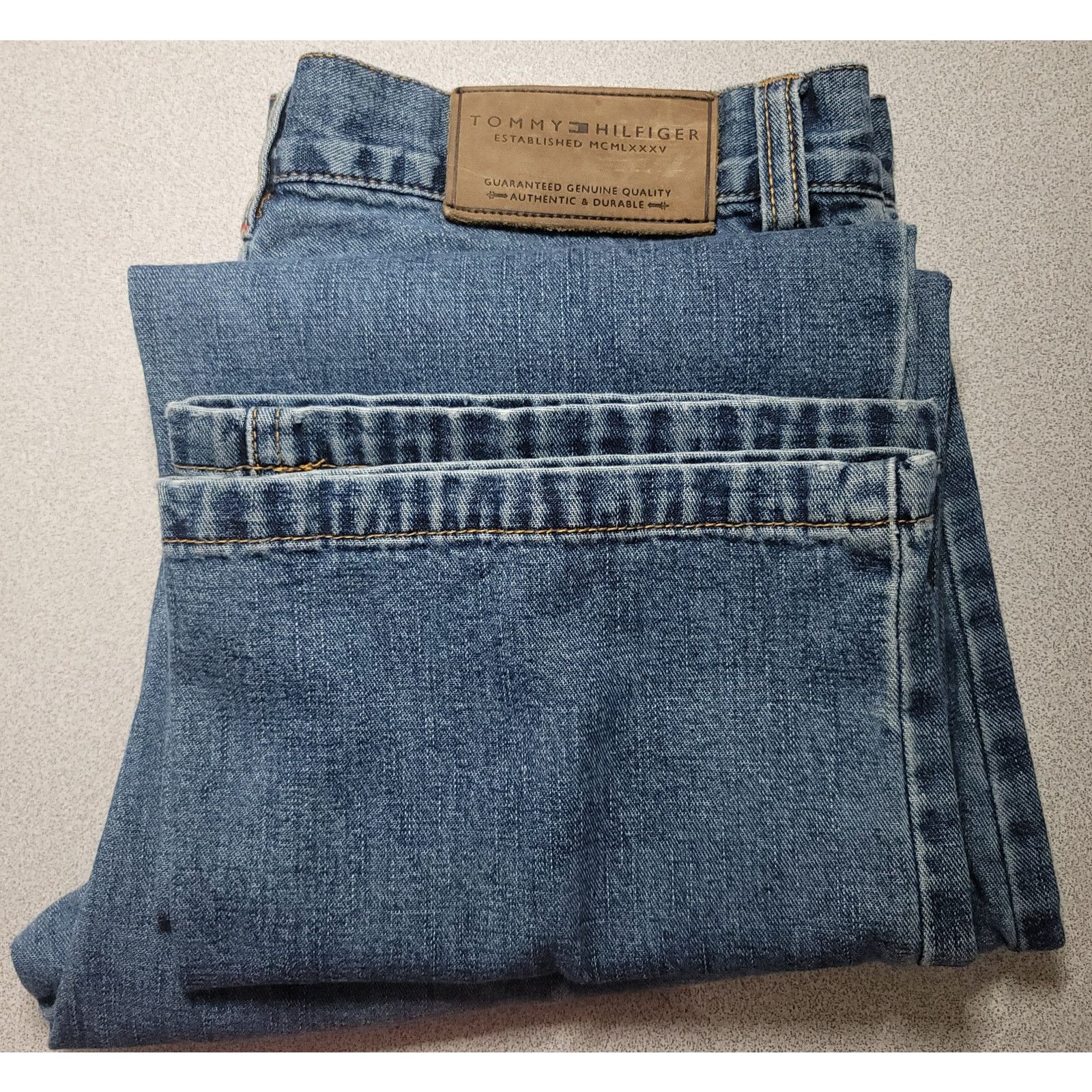 Tommy Hilfiger Tommy Hilfiger Blue Cropped Low Rise Jeans 6 Straight Leg Size 28" / US 6 / IT 42 - 6 Thumbnail
