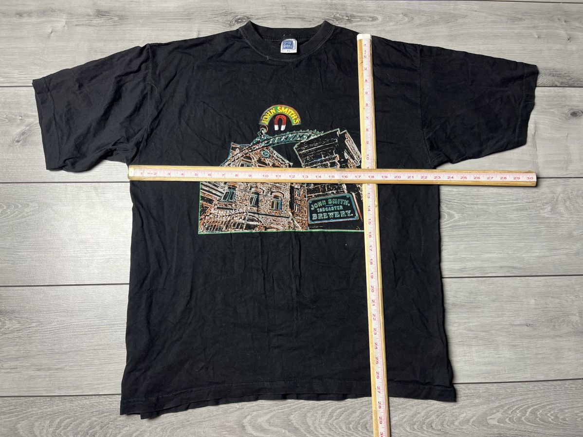 Band Tees John Smiths tadcaster brewery Tshirt 90s size XLarge Size US XL / EU 56 / 4 - 5 Thumbnail