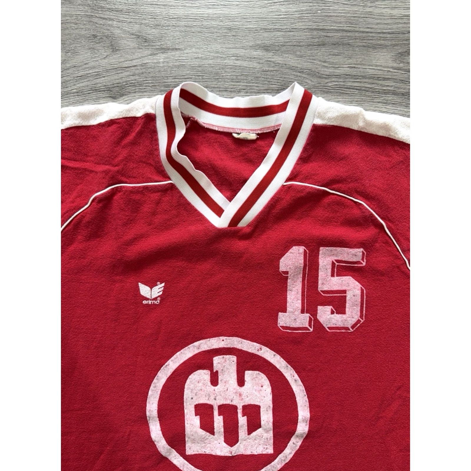 Erima TSV REINBEK 1980s #15 Jersey Shirt ERIMA Size L Red Men Short Sleeve Football Soccer T-Shirt Size US L / EU 52-54 / 3 - 7 Thumbnail