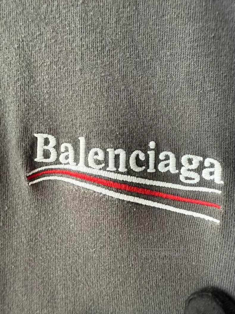 Balenciaga Balenciaga Dark Grey Embroidered Coke Short Sleeve Size US S / EU 44-46 / 1 - 4 Thumbnail