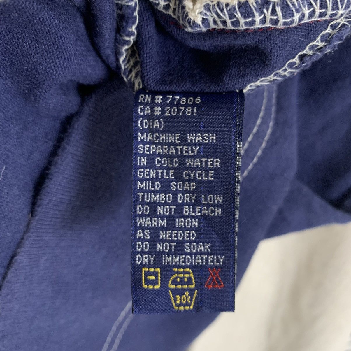 Tommy Hilfiger × Vintage Vintage Tommy Hilfiger Rugby Embroidery Longsleeve PoloShirt Size US L / EU 52-54 / 3 - 10 Thumbnail