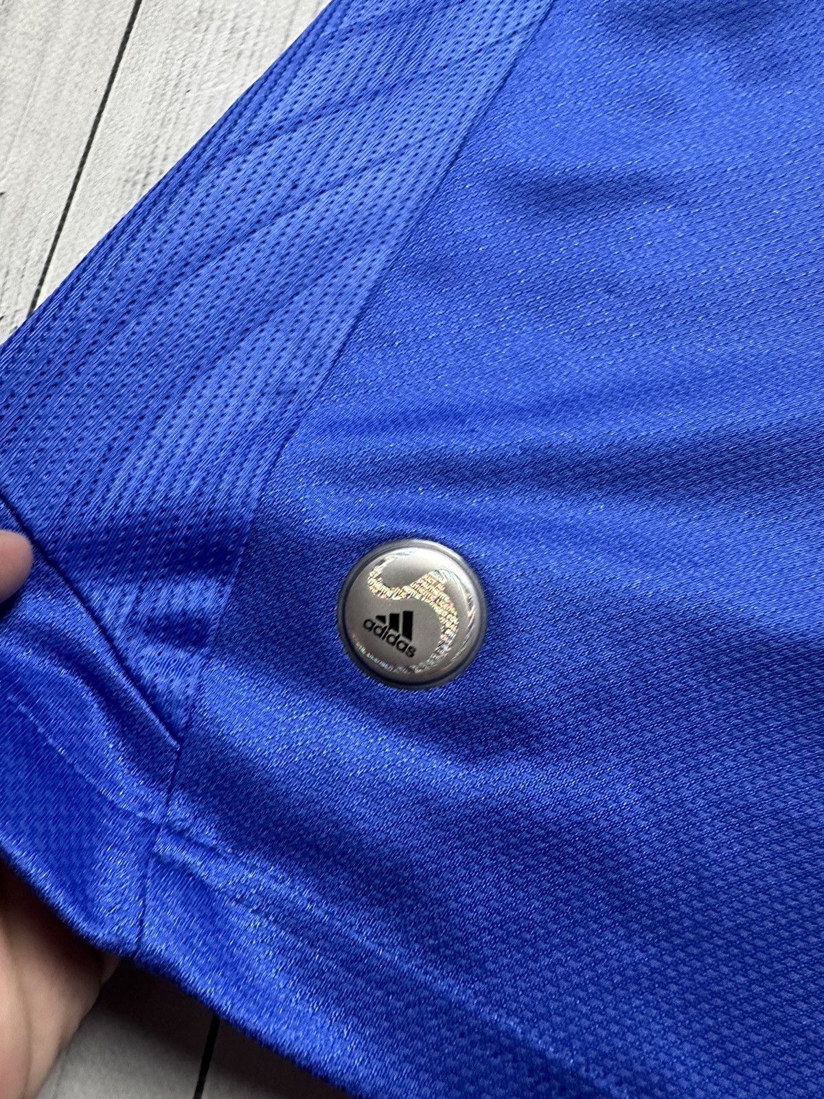Adidas × Chelsea Soccer × Vintage Vintage adidas Chelsea soccer jersey size L Size US L / EU 52-54 / 3 - 4 Thumbnail