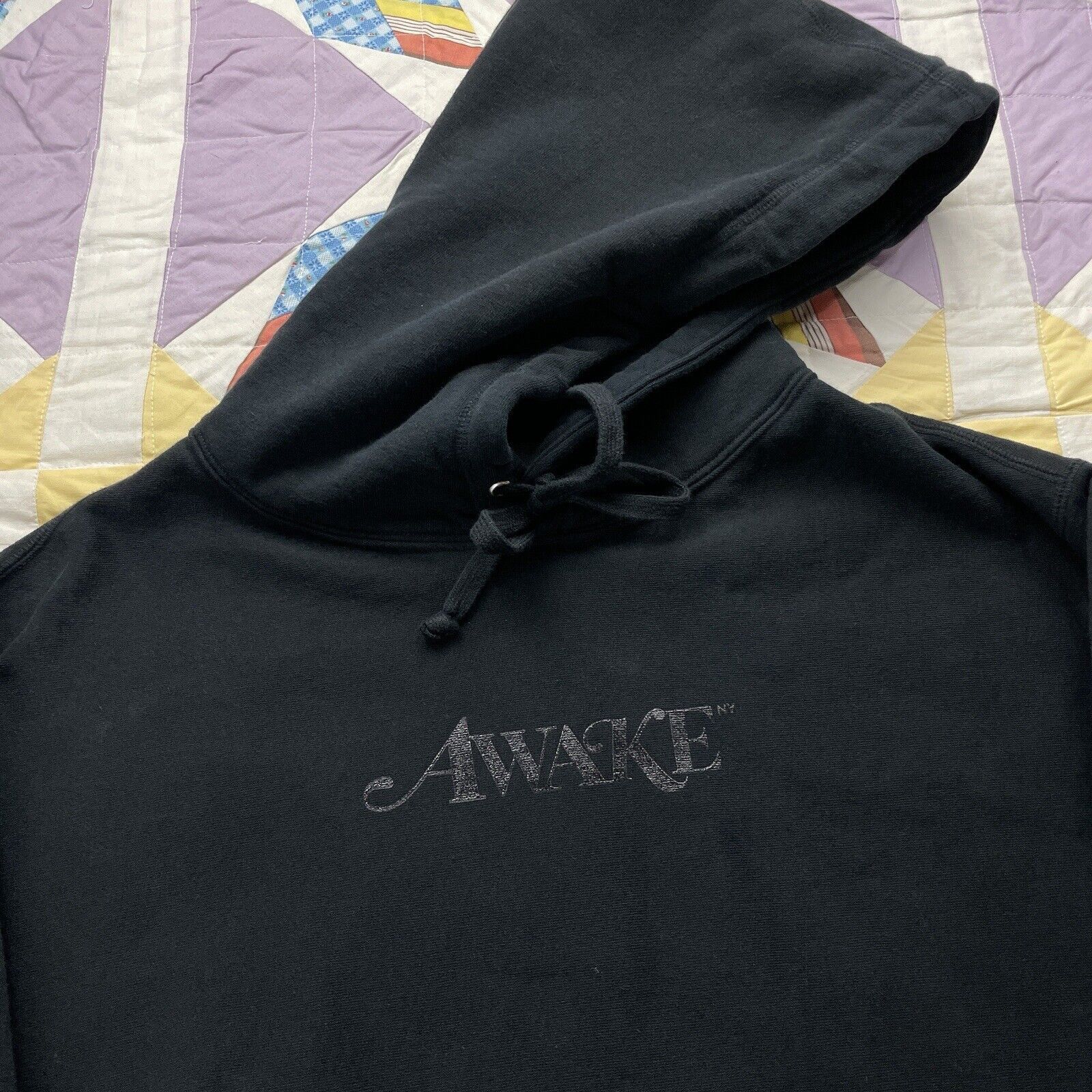 Awake NY 2019 Awake NY / Asics The World Is Yours Hoodie Sweatshirt Size US XL / EU 56 / 4 - 2 Thumbnail