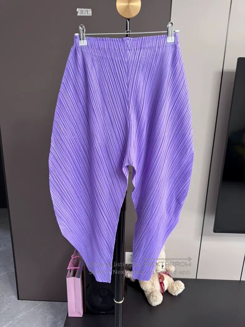 Issey Miyake Issey Miyake size:3 Purple Asymmetric Disc Pants Size 22" - 2 Thumbnail