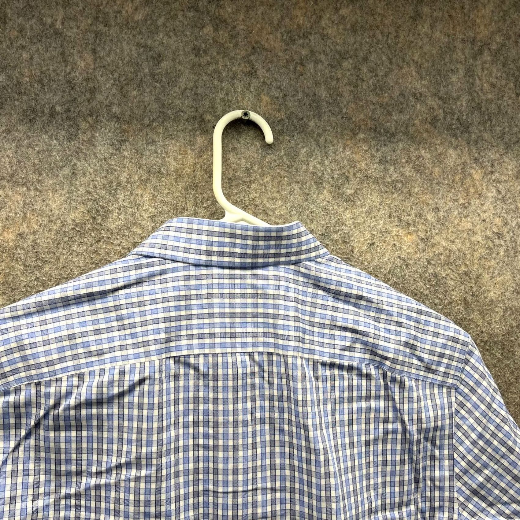 UNTUCKit UNTUCKit Shirt Men Medium Adult Blue Gingham Button Down Slim Short Sleeve Dante Size US M / EU 48-50 / 2 - 4 Thumbnail